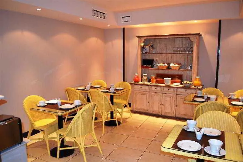 Hotel Paris Italie 3*,