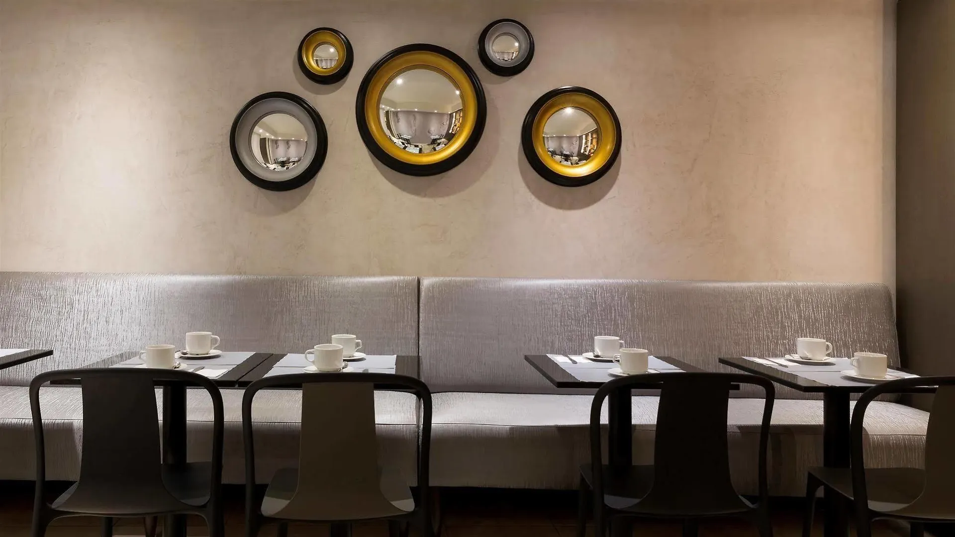 ***  Hotel Paris Italie צרפת